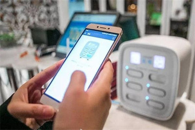 V電 互聯(lián)網(wǎng)軟件驅(qū)動(dòng)的消費(fèi)信賴與多維優(yōu)勢(shì)